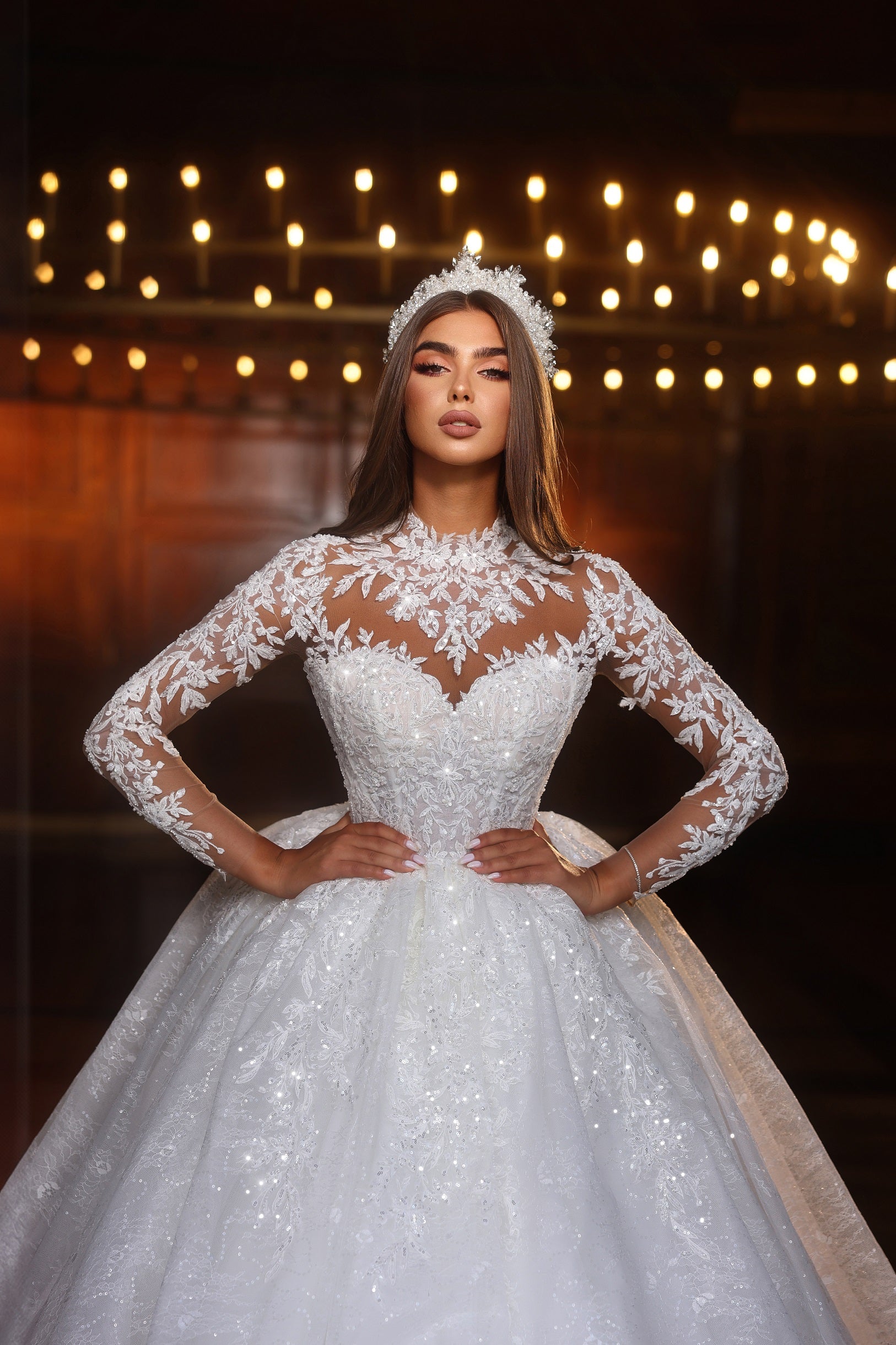 Robe de mariée Lady Di Bride 1110 – Princesse volumineuse à manches longues en dentelle