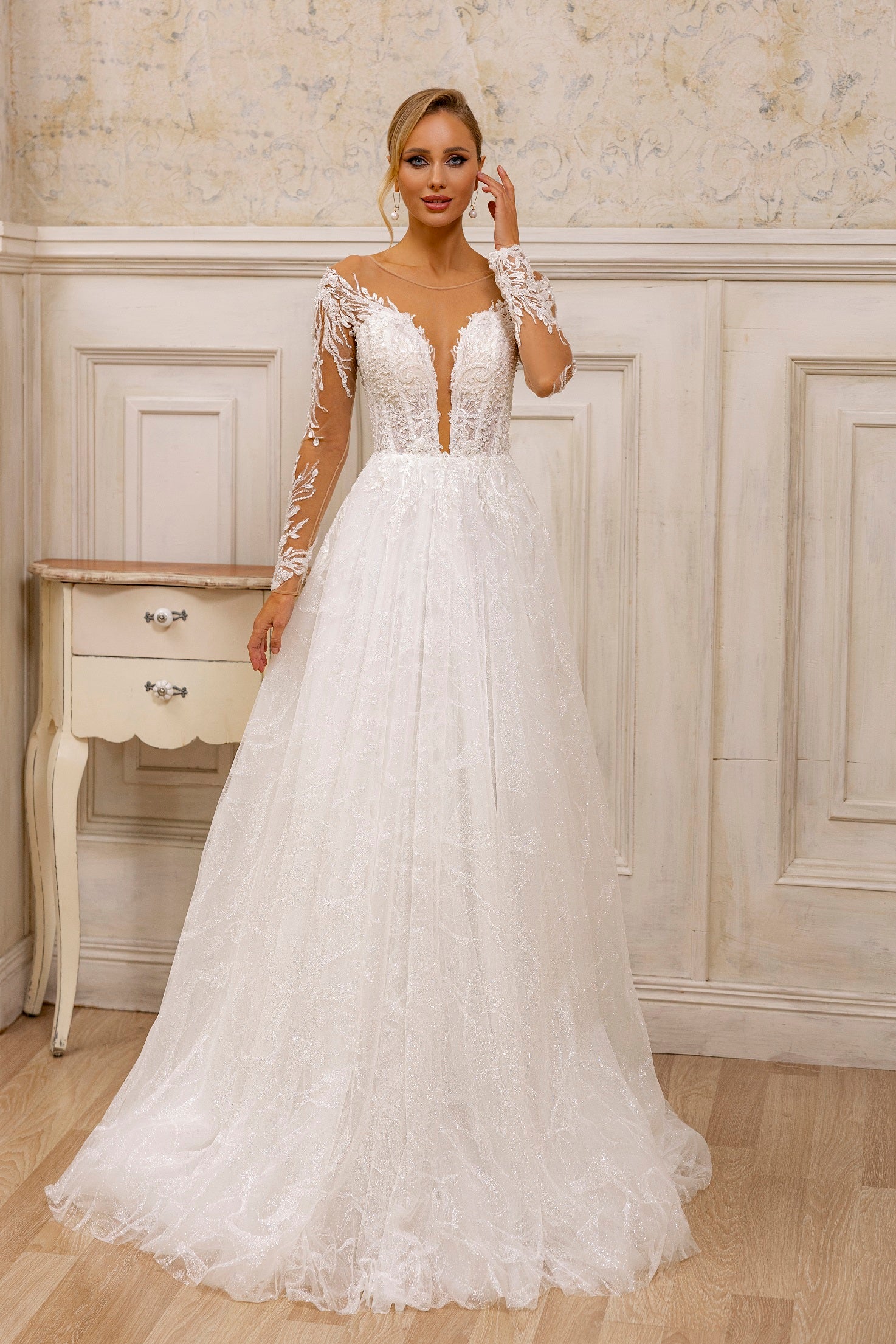 Robe de mariée Lady Di Bride 1217 – A-line en dentelle scintillante avec manches longues