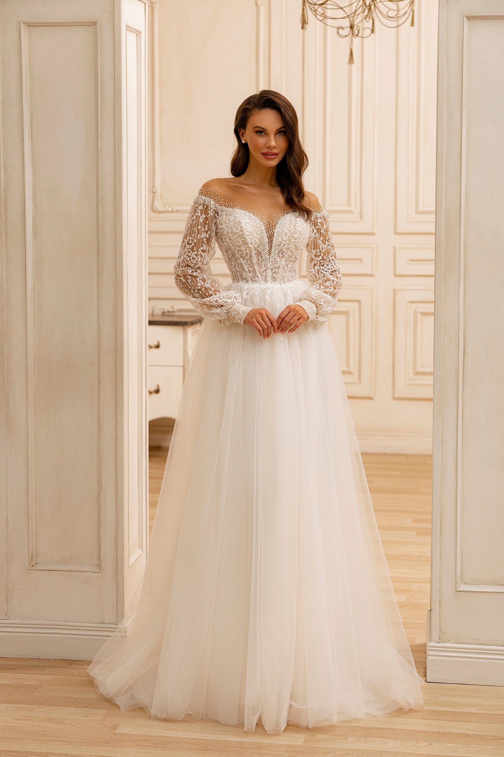 Robe de mariée Lady Di Bride 1222 – A-line en tulle avec manches longues ballons perle cristaux
