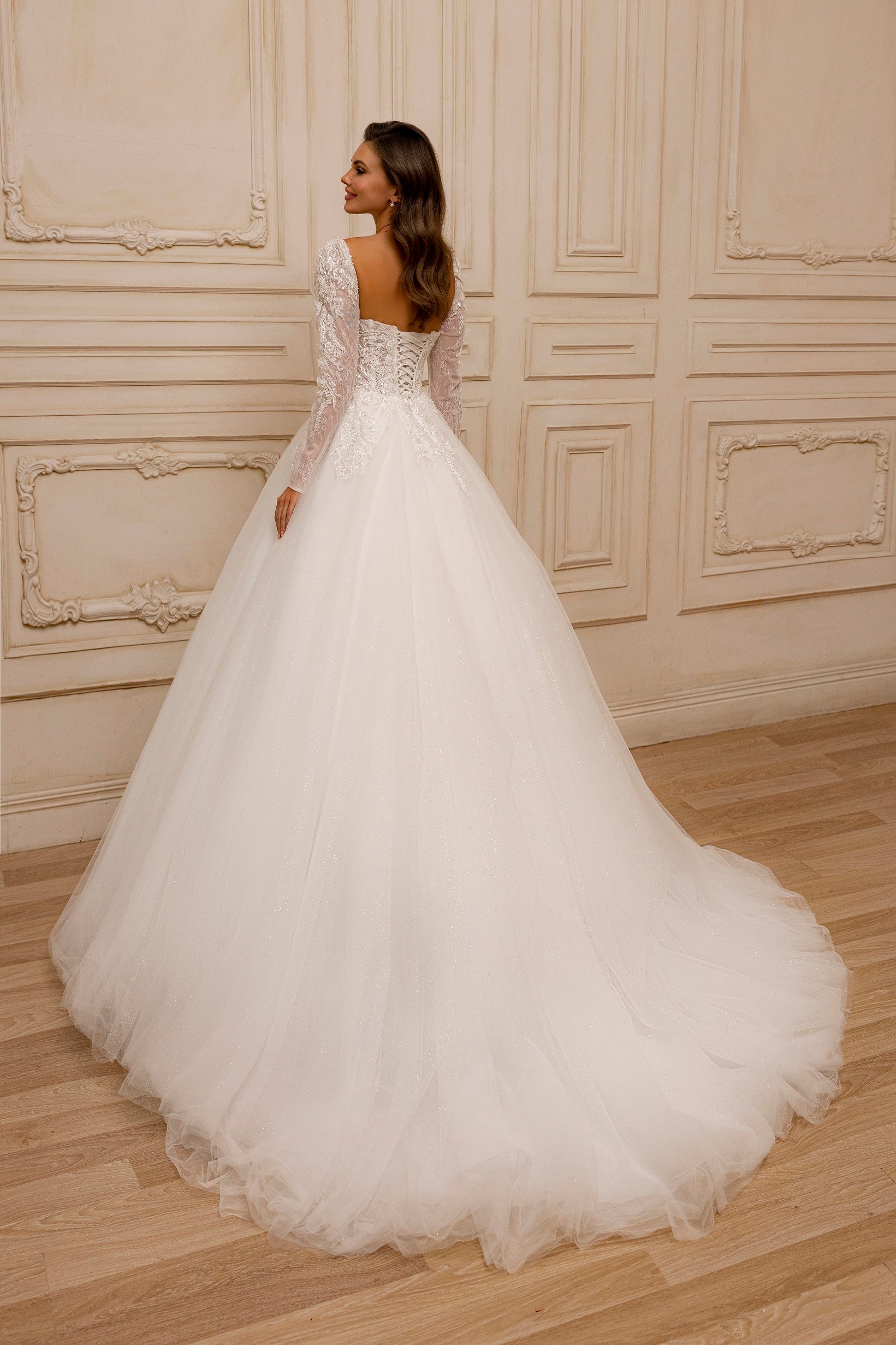 Robe de mariée Lady Di Bride 1242 – Princesse élégante en dentelle et manches longues amovibles