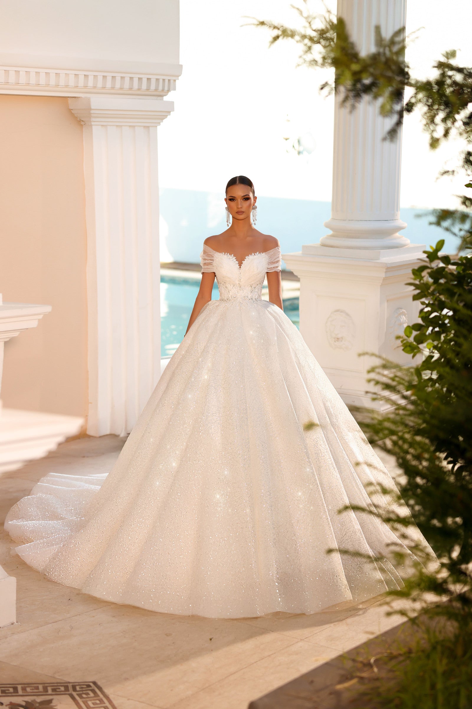 Robe de mariée Lady Di Bride 1511 – Princesse scintillante col bateau dentelle perlée