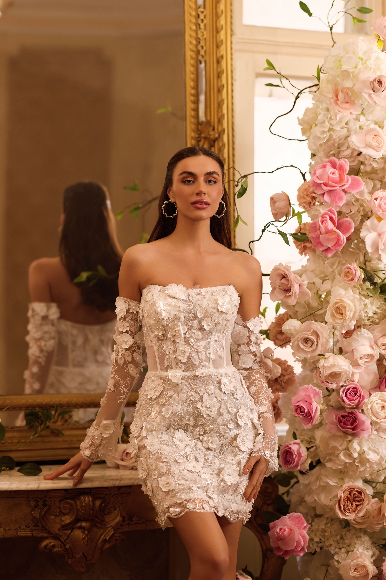 Robe de mariée Lady Di Bride 1619 – Robe 2 en 1 avec robe courte en dentelle et jupe longue amovible