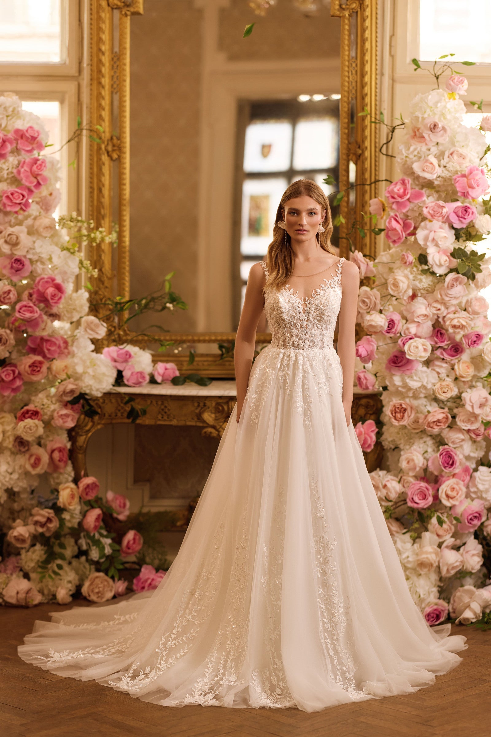 Robe de mariée Lady Di Bride 1622 – Corsage en dentelle et jupe fluide en tulle