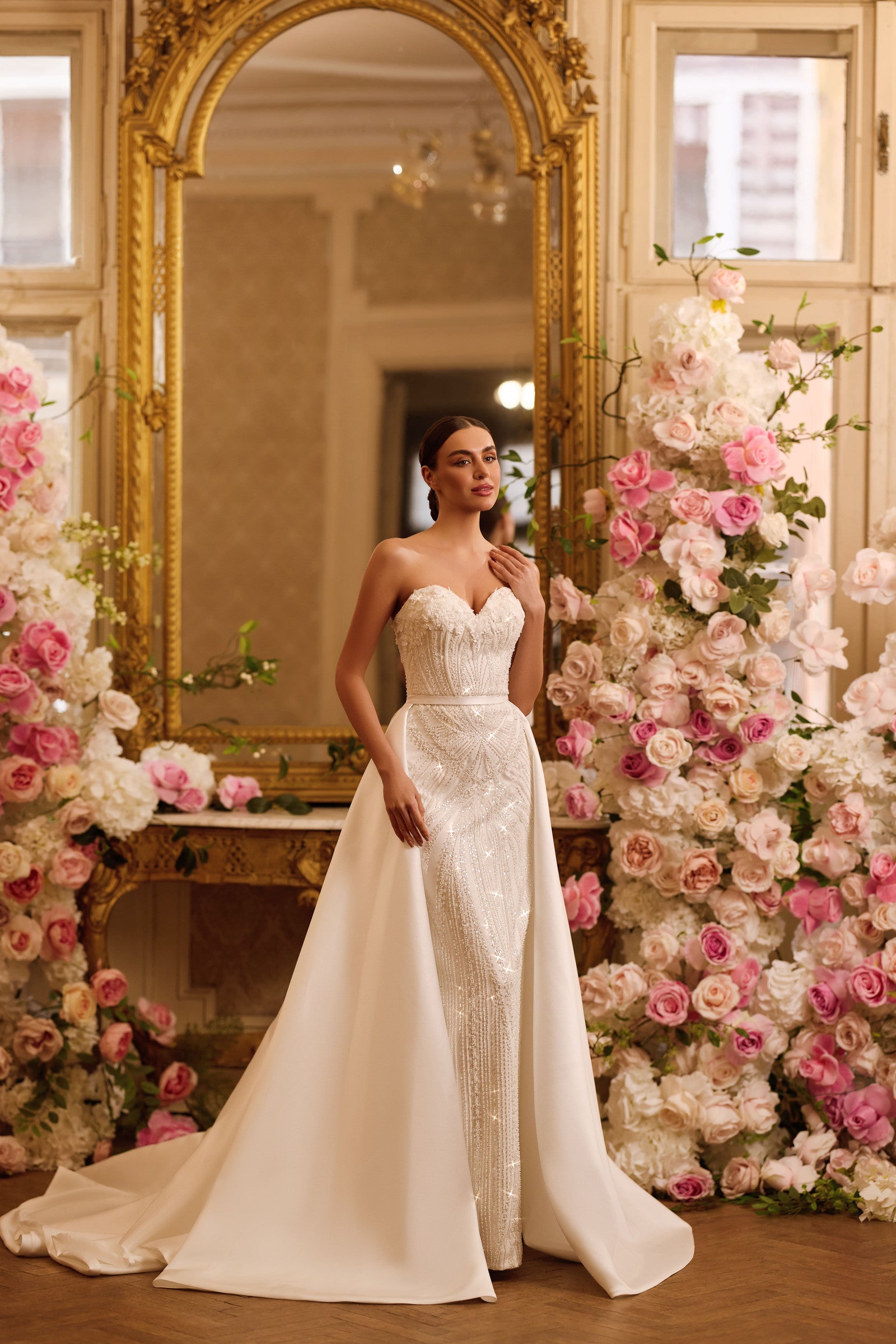 Robe de mariée Lady Di Bride 1623 – Robe scintillante avec sur-jupe en satin amovible