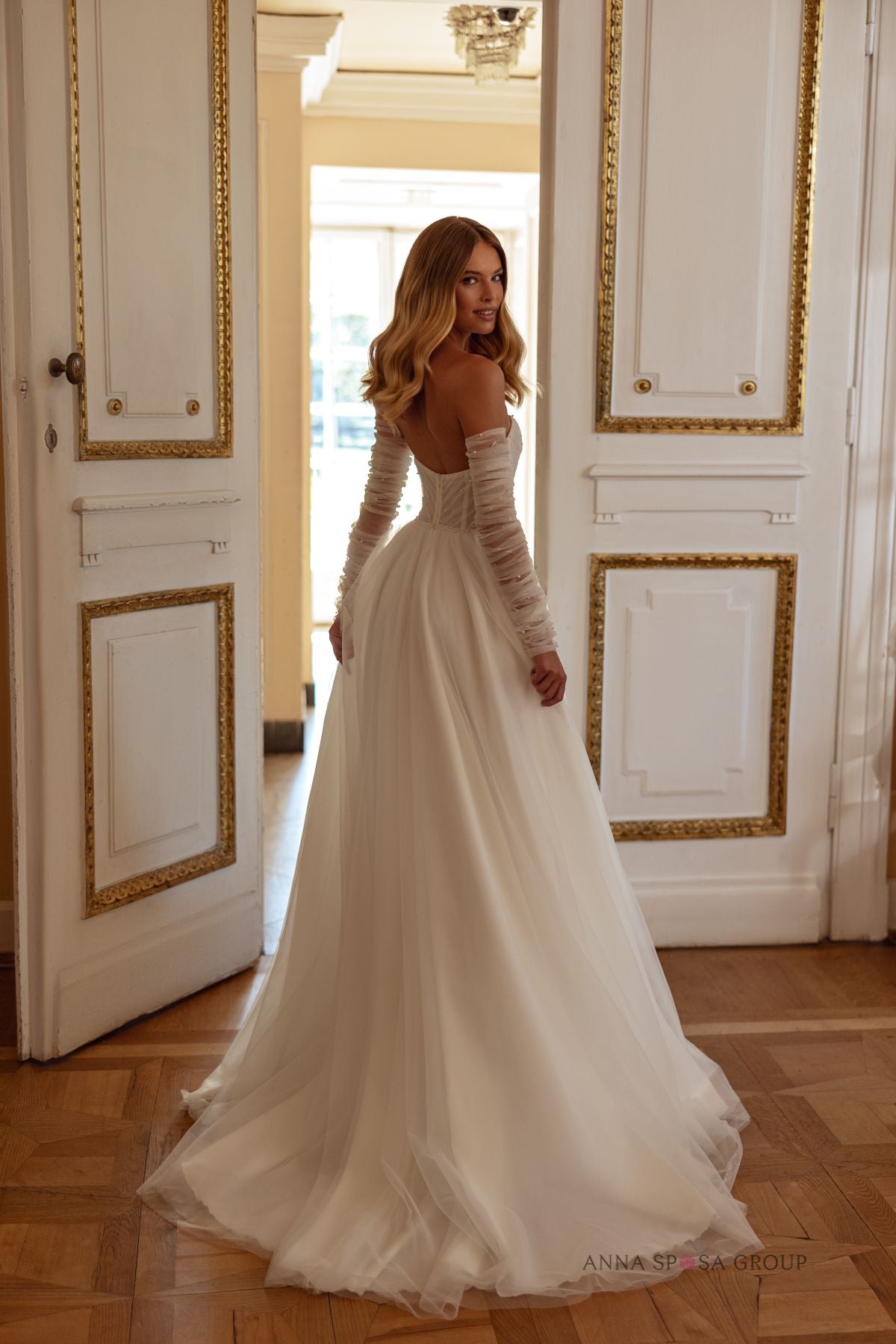 Robe de mariée Anna Sposa Agnessa – Ligne A ivoire avec manches longues amovibles