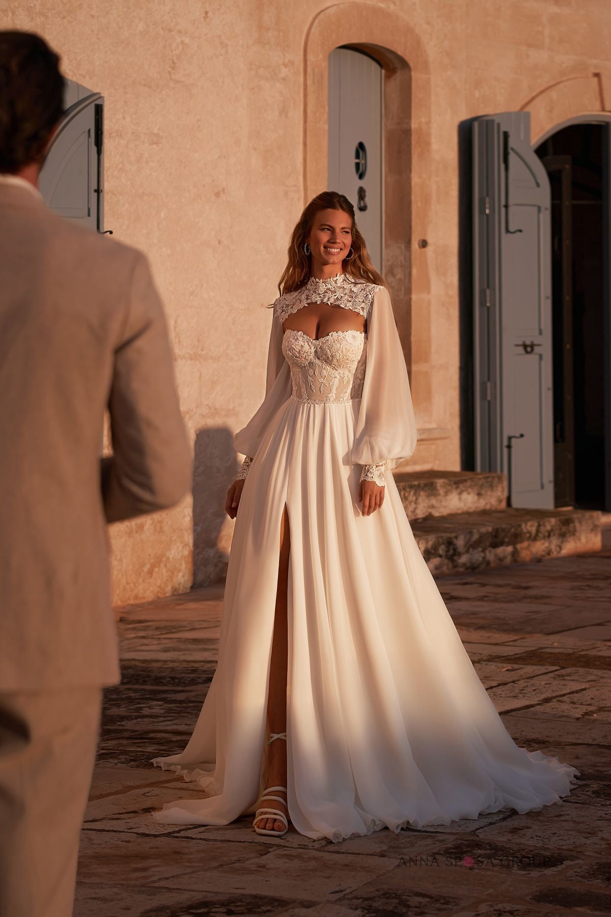 Robe de mariée Alonso – Mousseline avec dentelle florale & boléro amovible