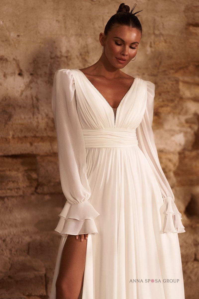 Robe de mariée Belvita – Ligne A fluide en mousseline avec manches longues