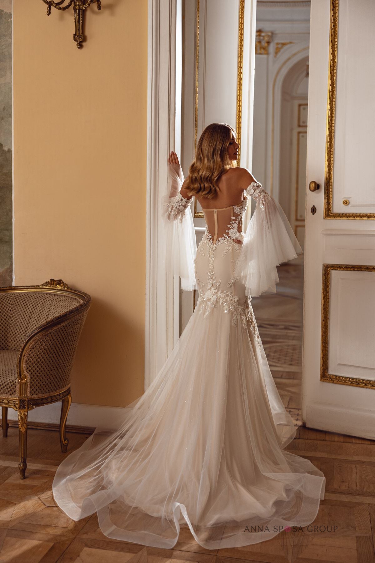 Robe de mariée Anna Sposa Bronte – Coupe sirène en dentelle florale et manches amovibles