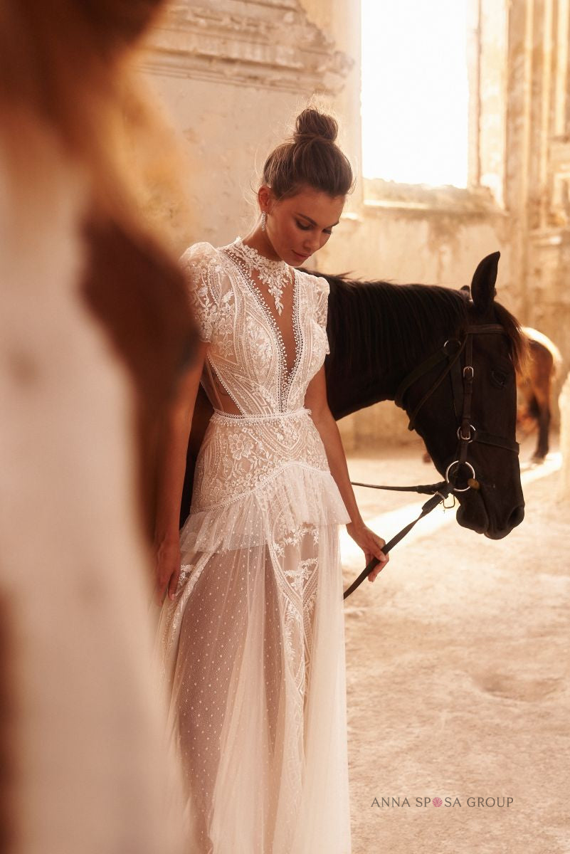 Robe de mariée Cordelia – Ligne A bohème en tulle plumetis et dentelle florale