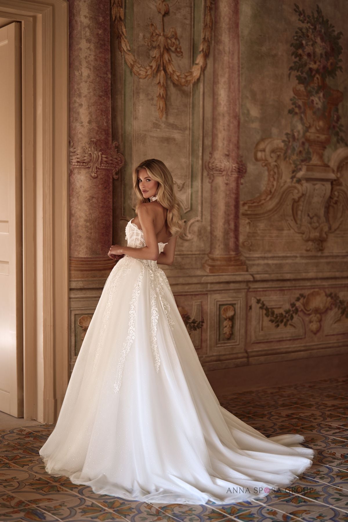 Robe de mariée Anna Sposa Karavella – A-line ivoire bustier en dentelle, tulle aerien