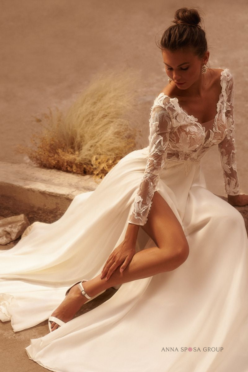 Robe de mariée Messina – Robe fluide à manches longues en mousseline et dentelle