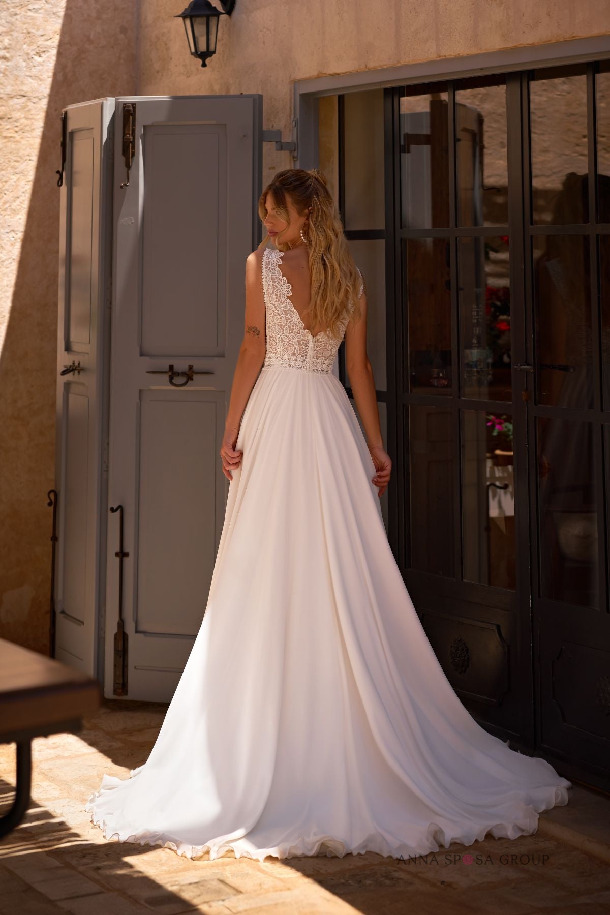 Robe de mariée Phlox – Boheme dentelle et jupe fluide en tulle