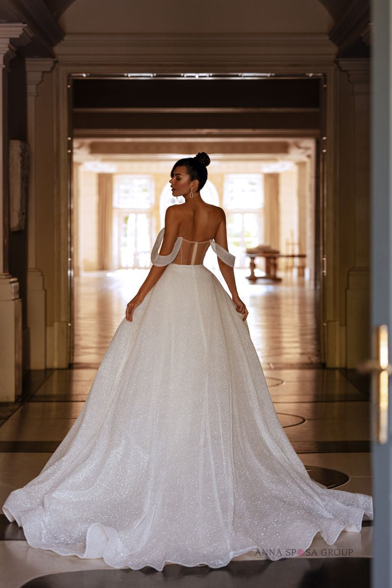 Robe de mariée Anna Sposa Solis – Robe transformable ivoire en satin brillant avec traîne amovible