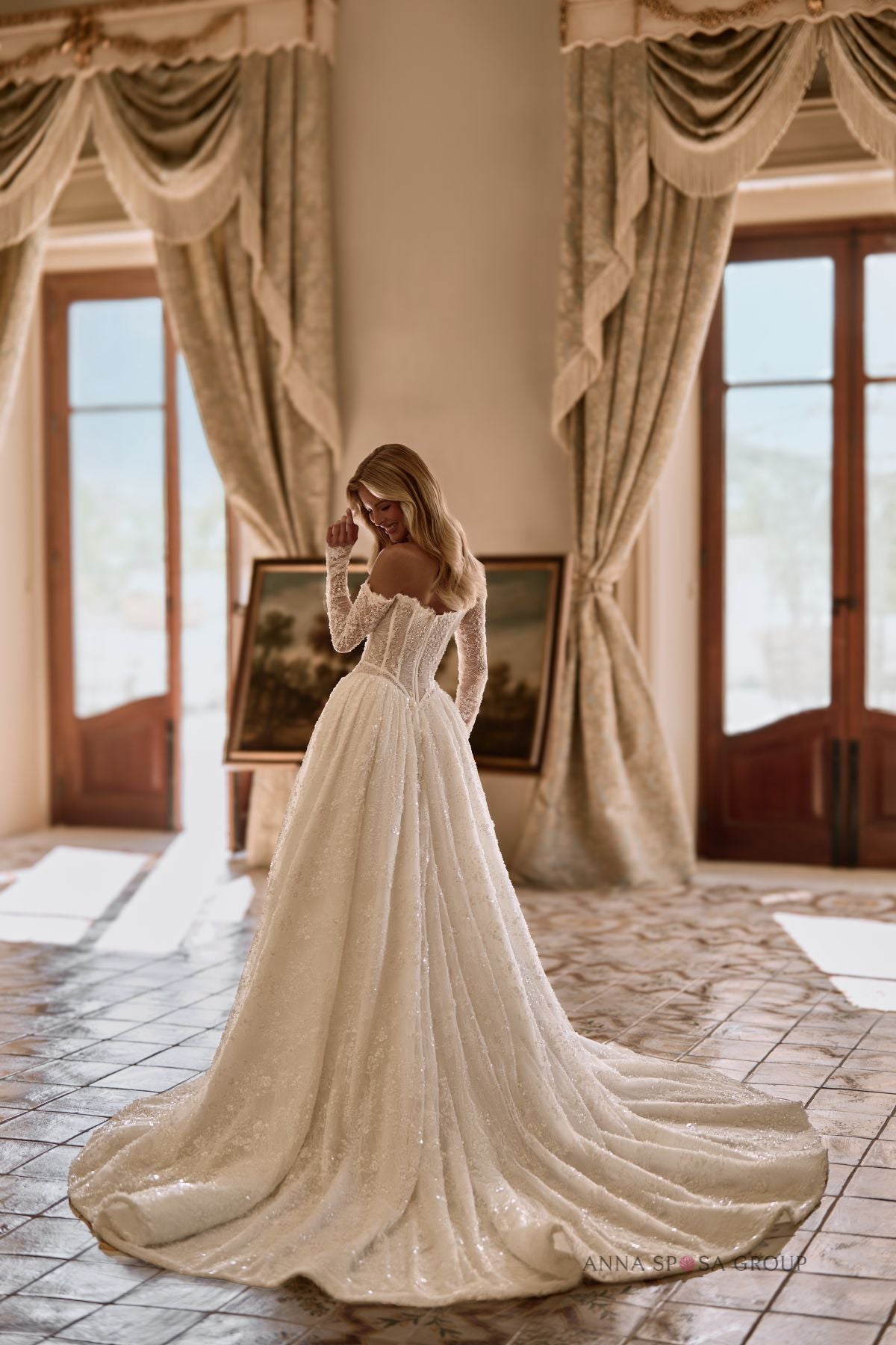 Robe de mariée Anna Sposa Temeri – Élégance A-line tout en dentelle perlée et m anches longues