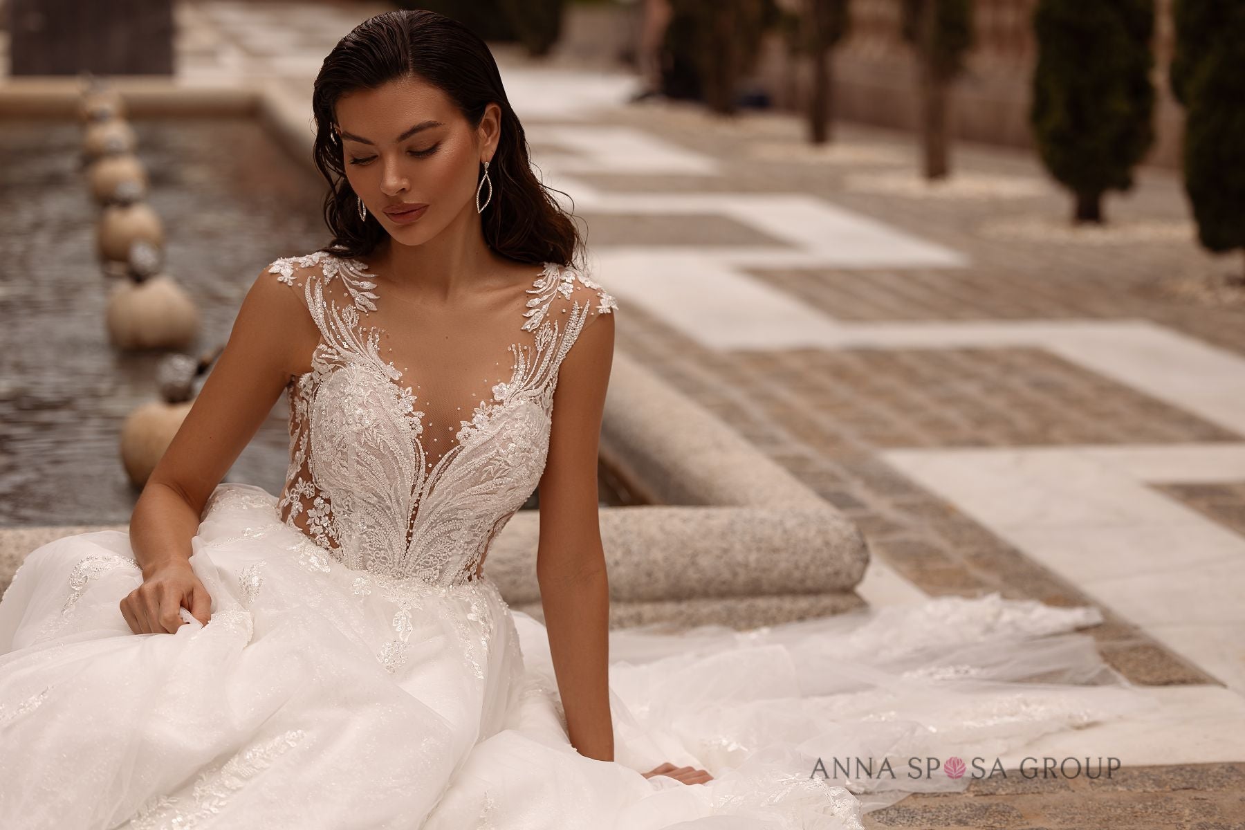 Robe de mariée Anna Sposa Virta – Volumineuse ivoire en tulle et dentelle brodée de perles et paillettes