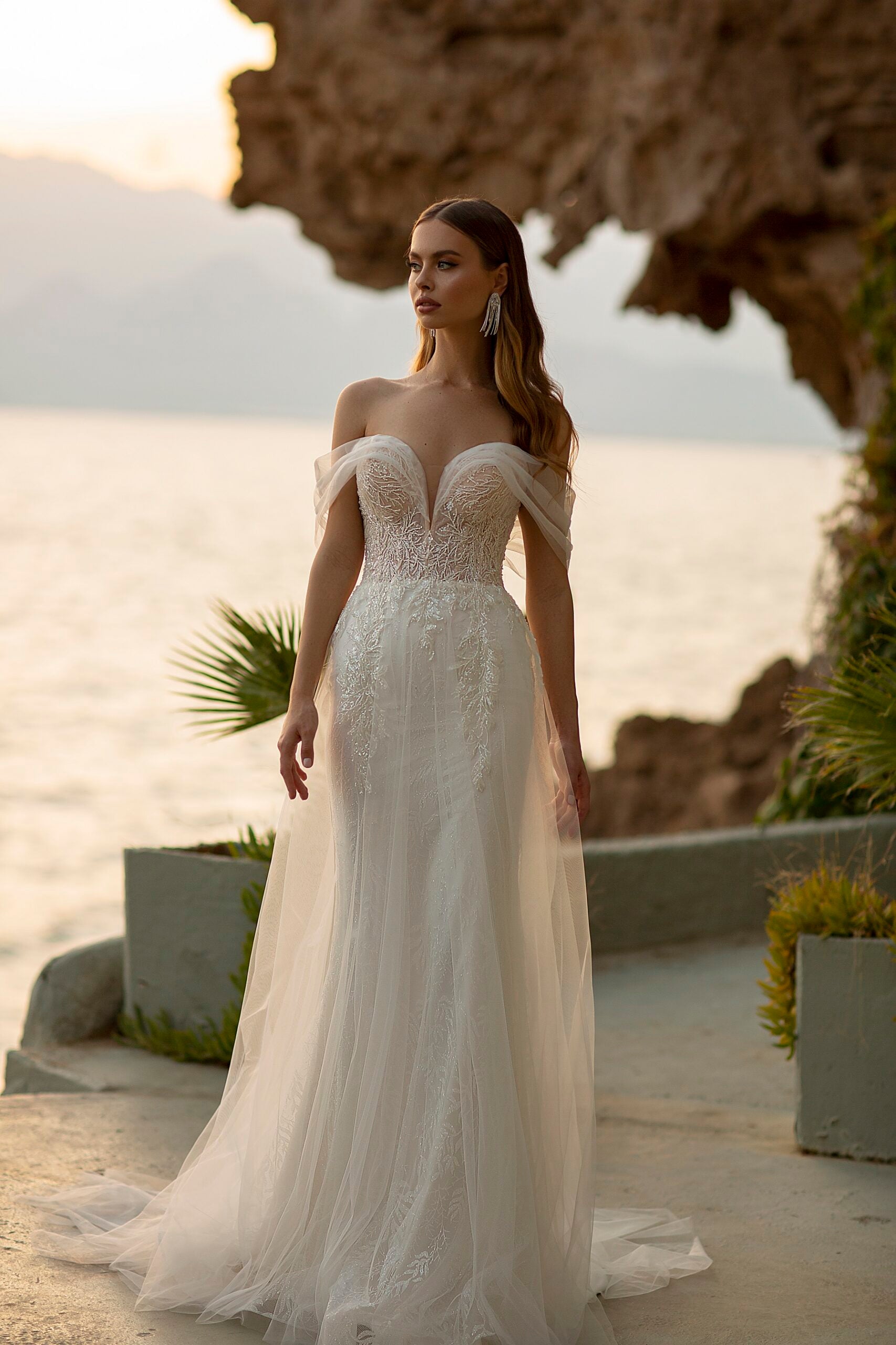 Robe de mariée effet sirène bustier cœur avec manches tombantes – Modèle 712