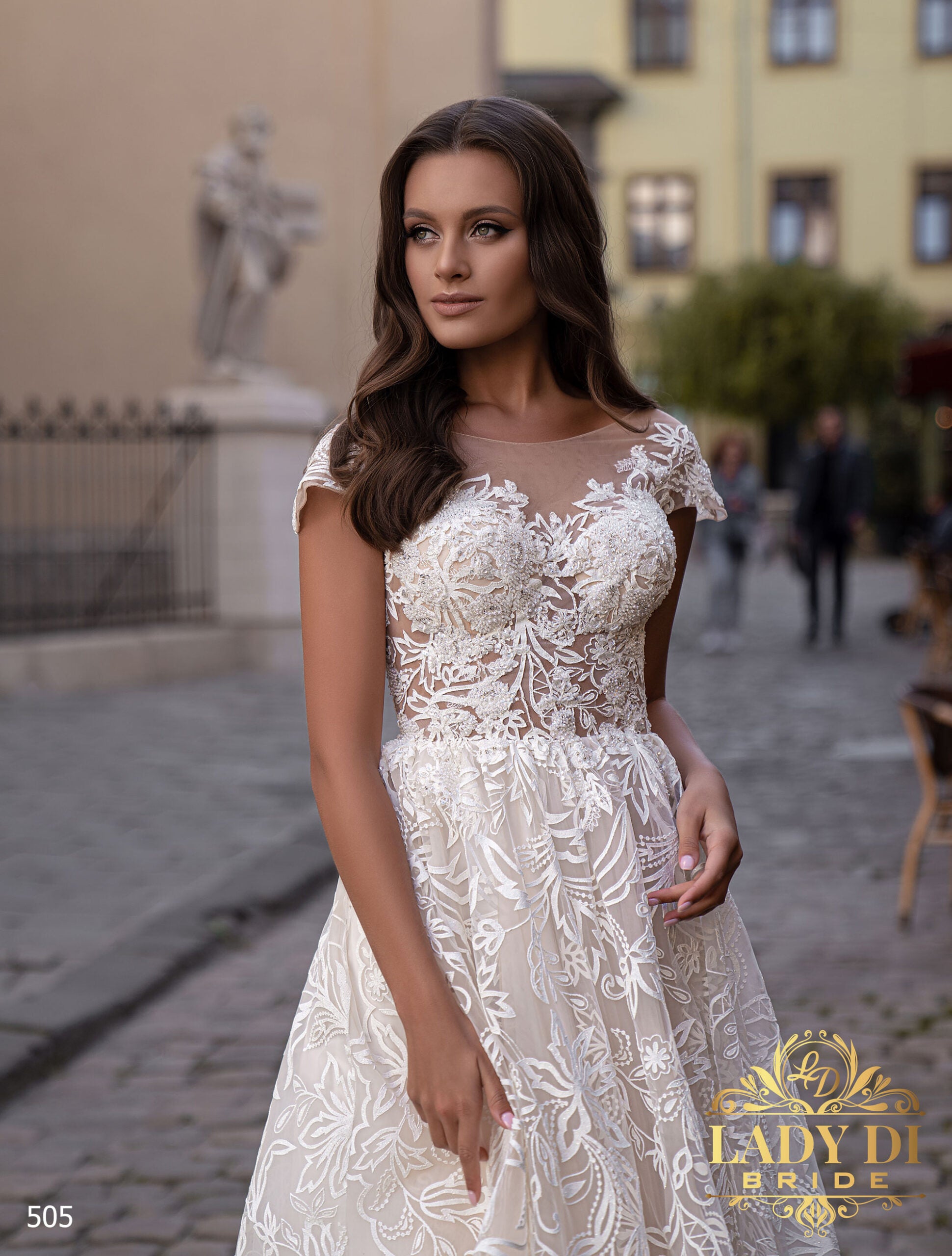 Robe de mariée brodée à illusion dentelle – Lady Di 505 sur mesure