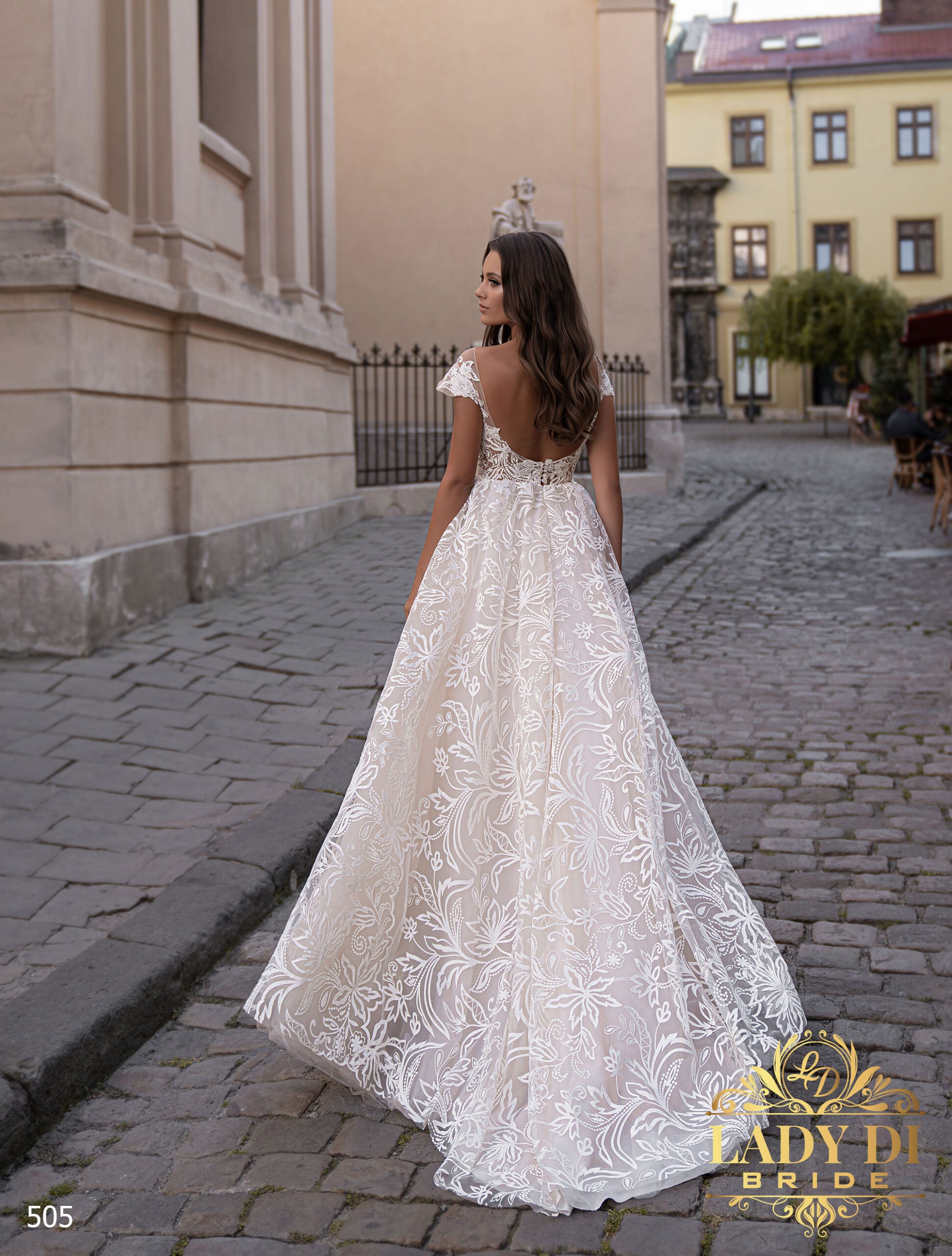 Robe de mariée brodée à illusion dentelle – Lady Di 505 sur mesure