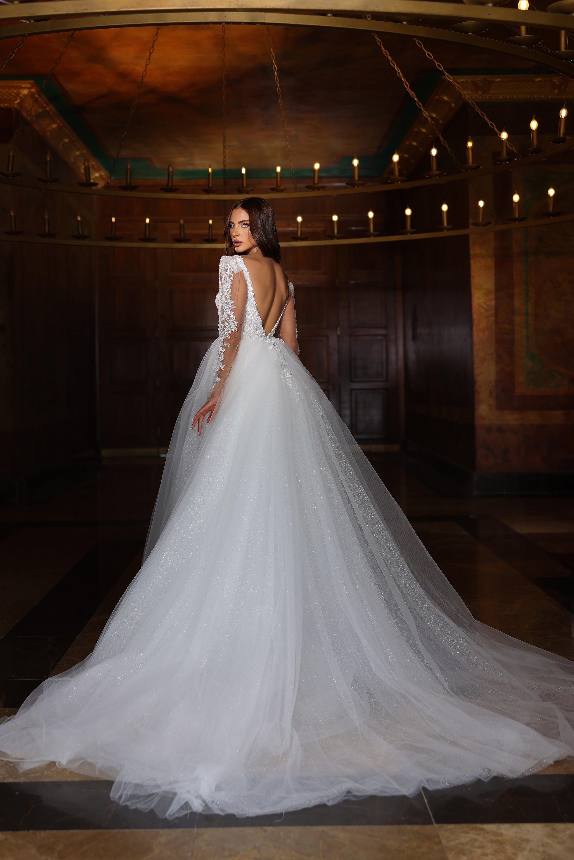 Robe de mariée Lady Di Bride 1119 – Siréne en dentelle avec sur-jupe amovible manches longues