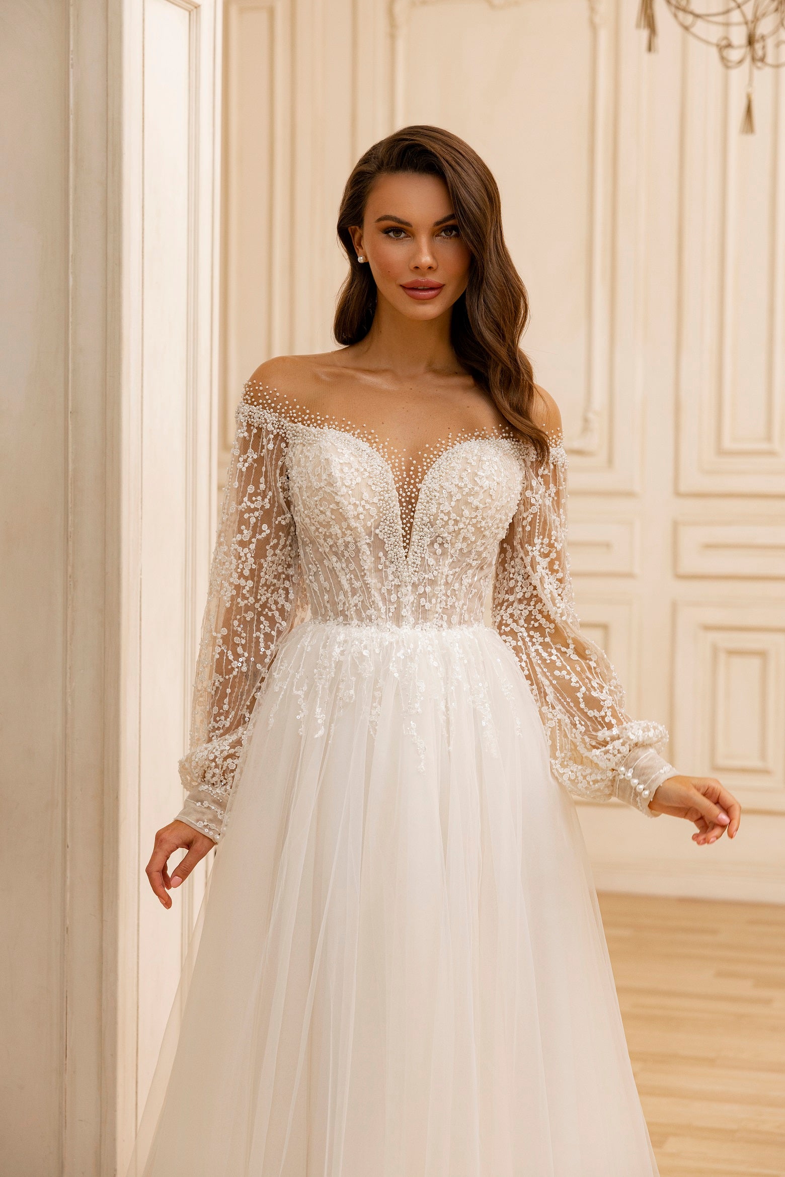 Robe de mariée Lady Di Bride 1222 – A-line en tulle avec manches longues ballons perle cristaux