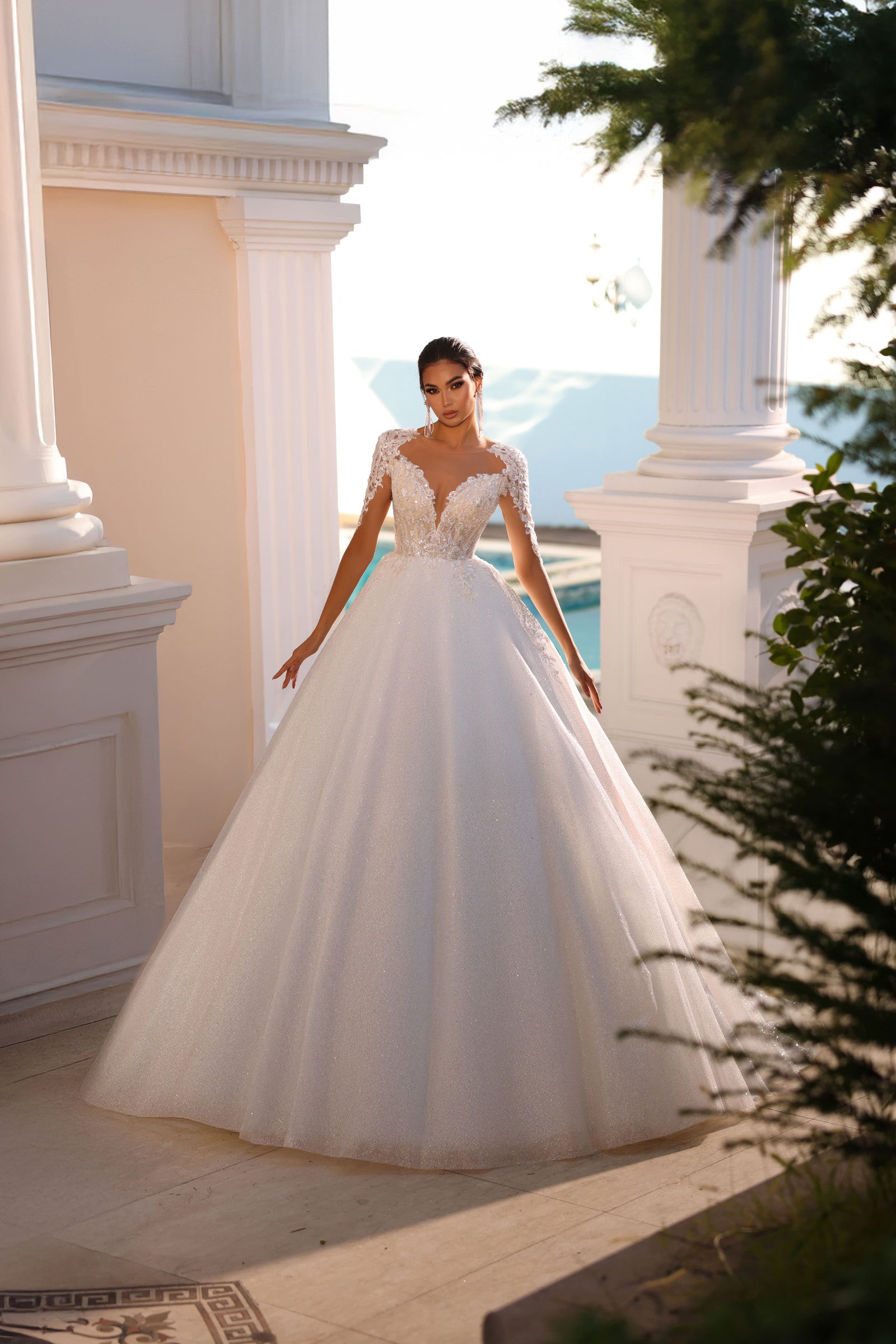 Robe de mariée Lady Di Bride 1512 – Princesse scintillante dentelle & manches courtes illusion