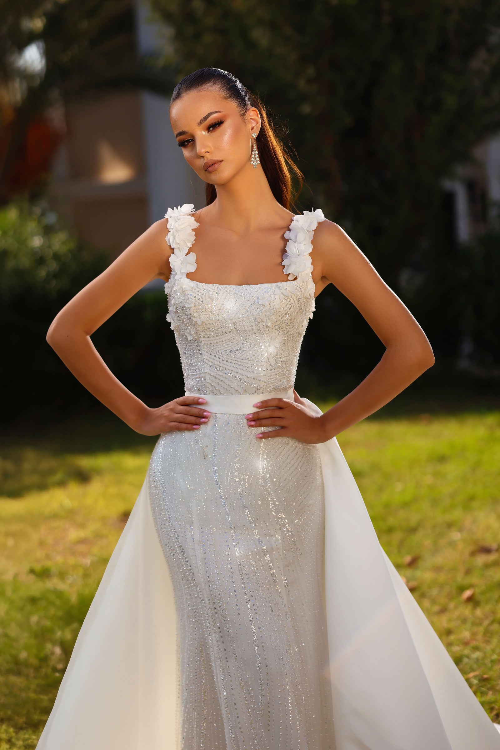 Robe de mariée Lady Di Bride 1522 – Coupe sirène perlée & sur-jupe en satin amovible