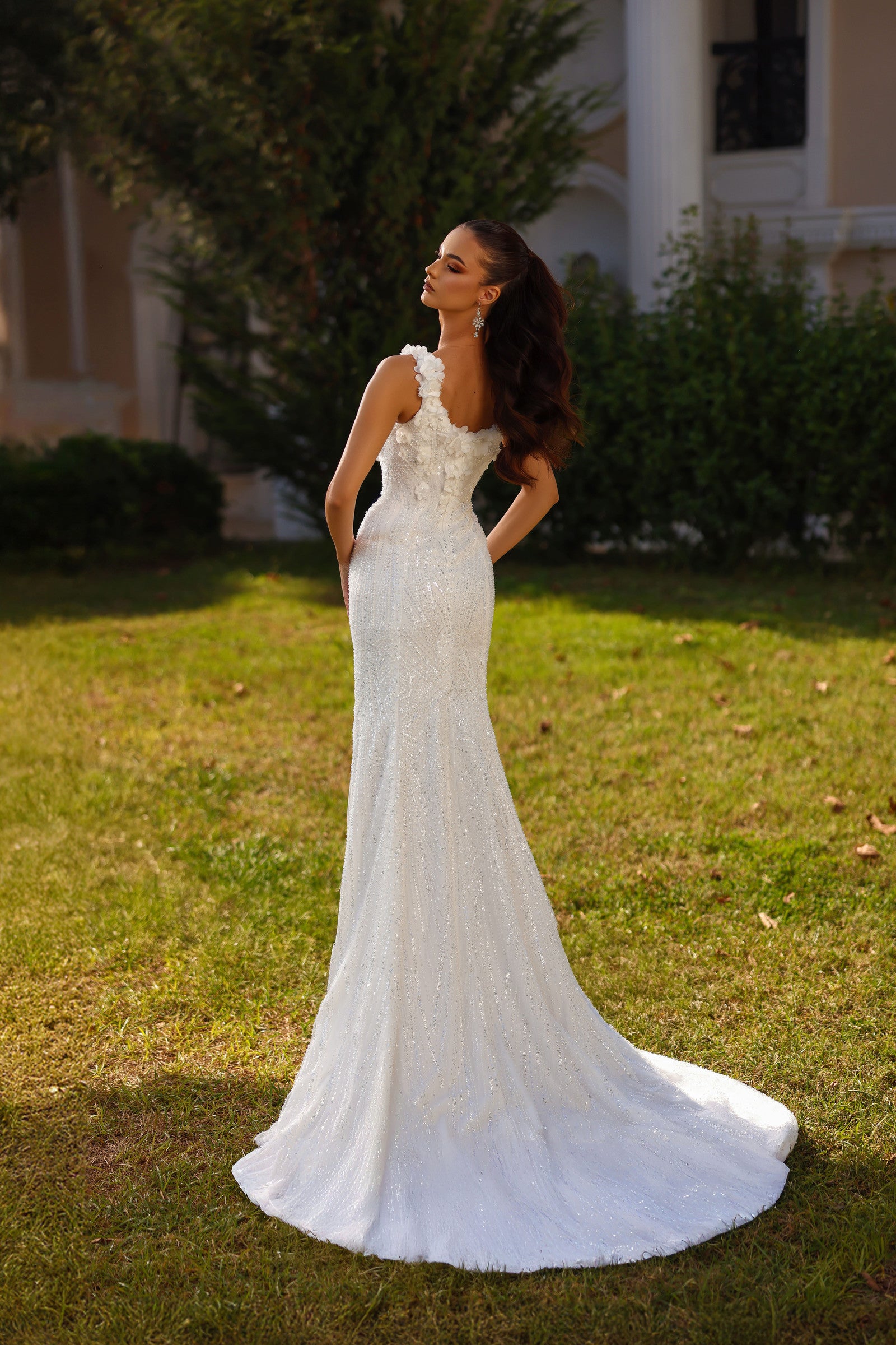 Robe de mariée Lady Di Bride 1522 – Coupe sirène perlée & sur-jupe en satin amovible