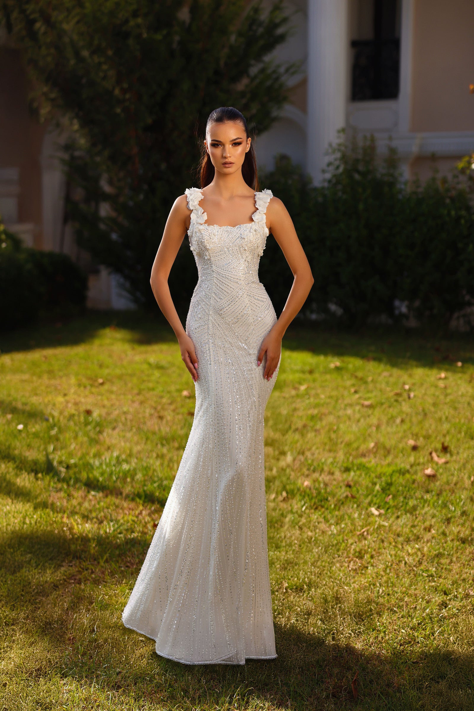 Robe de mariée Lady Di Bride 1522 – Coupe sirène perlée & sur-jupe en satin amovible