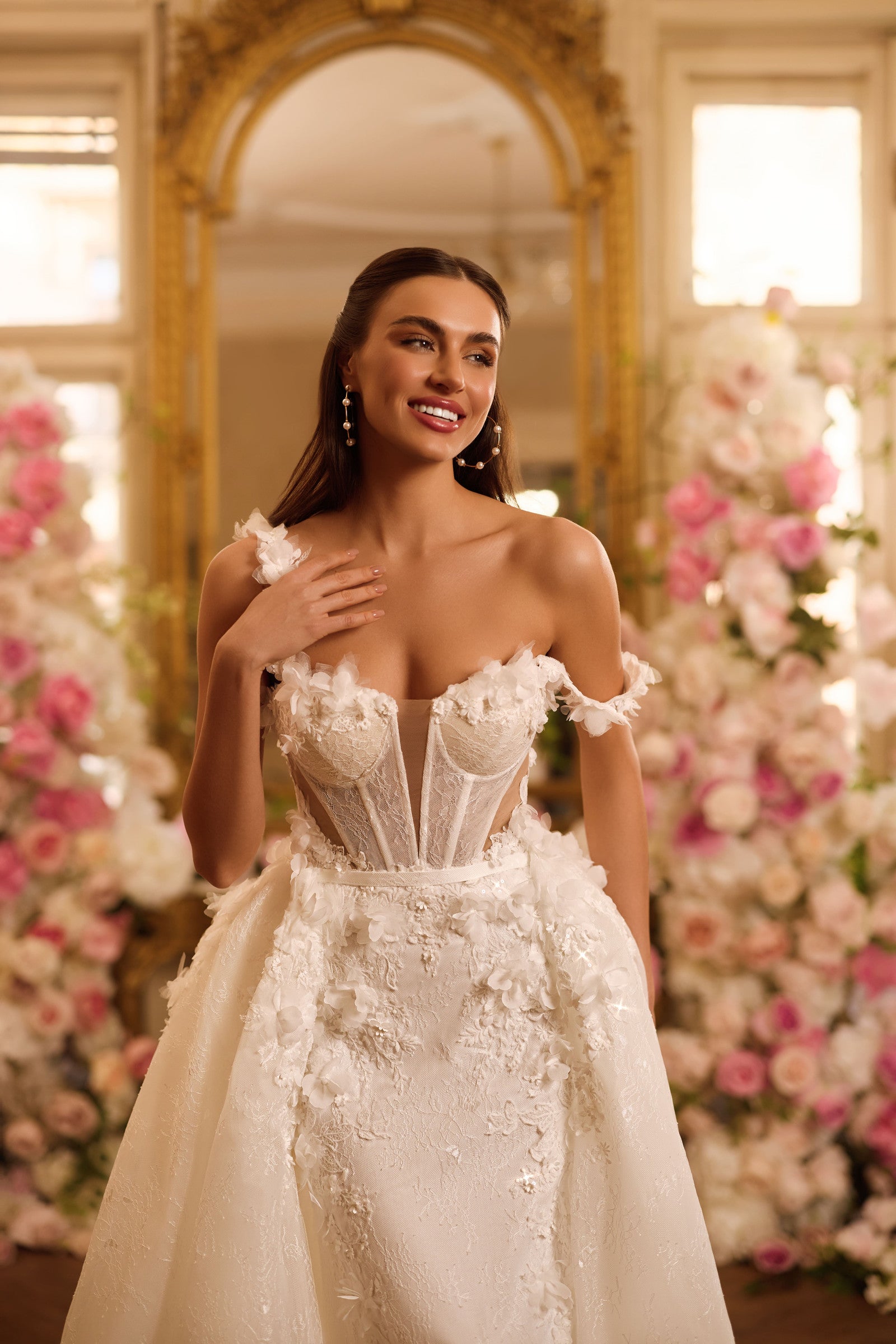 Robe de mariée Lady Di Bride 1605 – Robe de mariée 3 en 1 en dentelle florale,  surjupe + manches amovibles