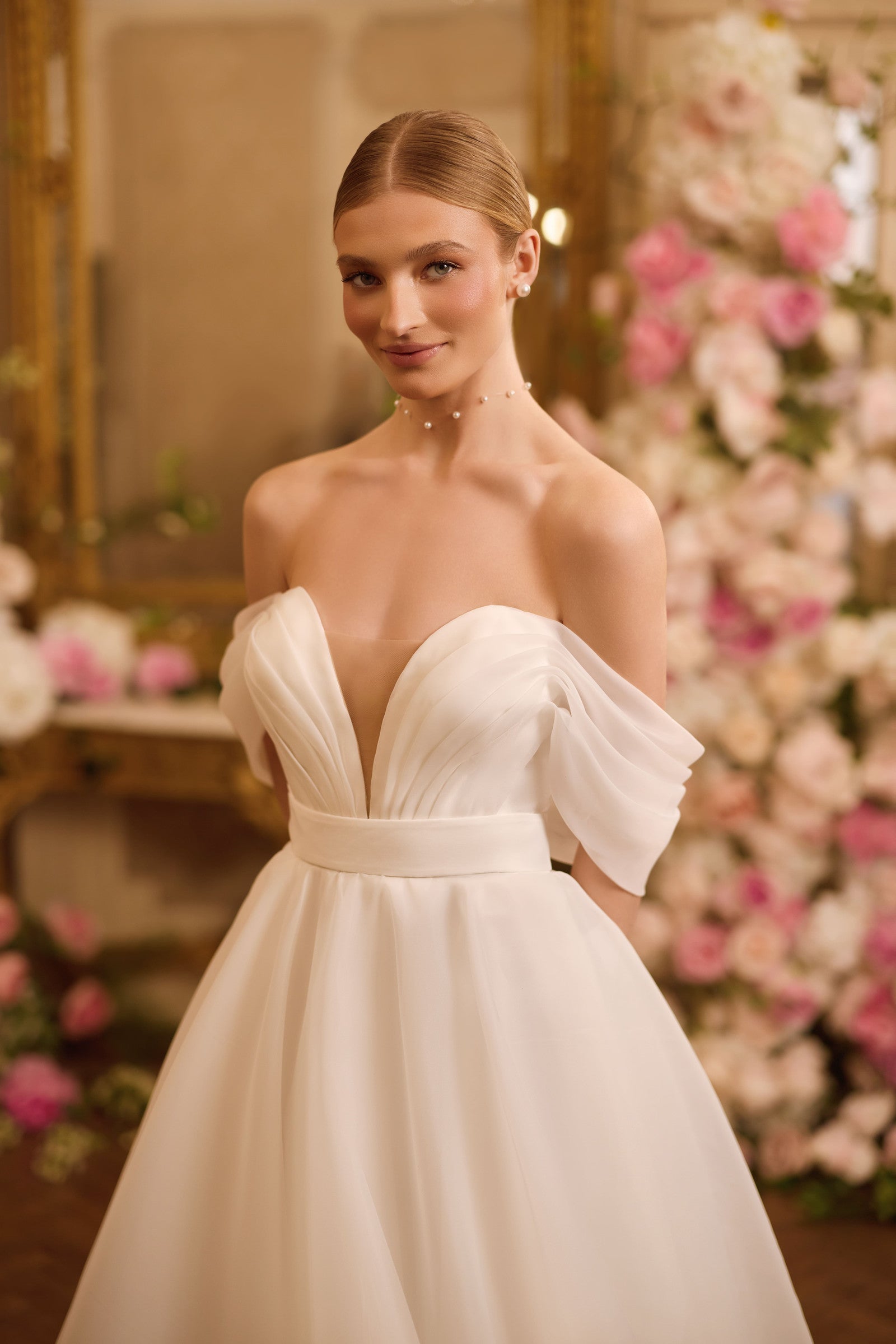 Robe de mariée Lady Di Bride 1632 – Bustier drapé cœur et jupe princesse en organza