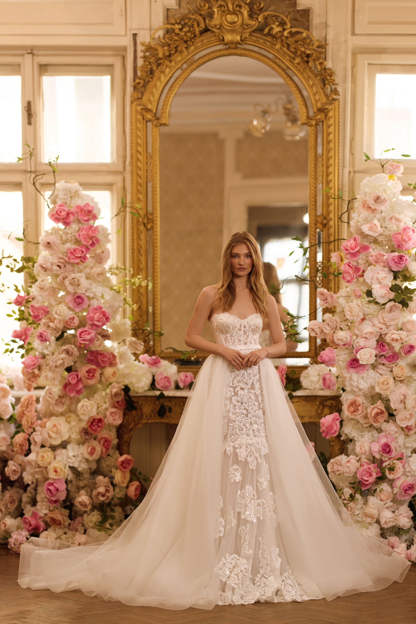 Robe de mariée Lady Di Bride 1639 – Sirène bustier dentelle florale scintillante et sur-jupe amovible en tulle brillant
