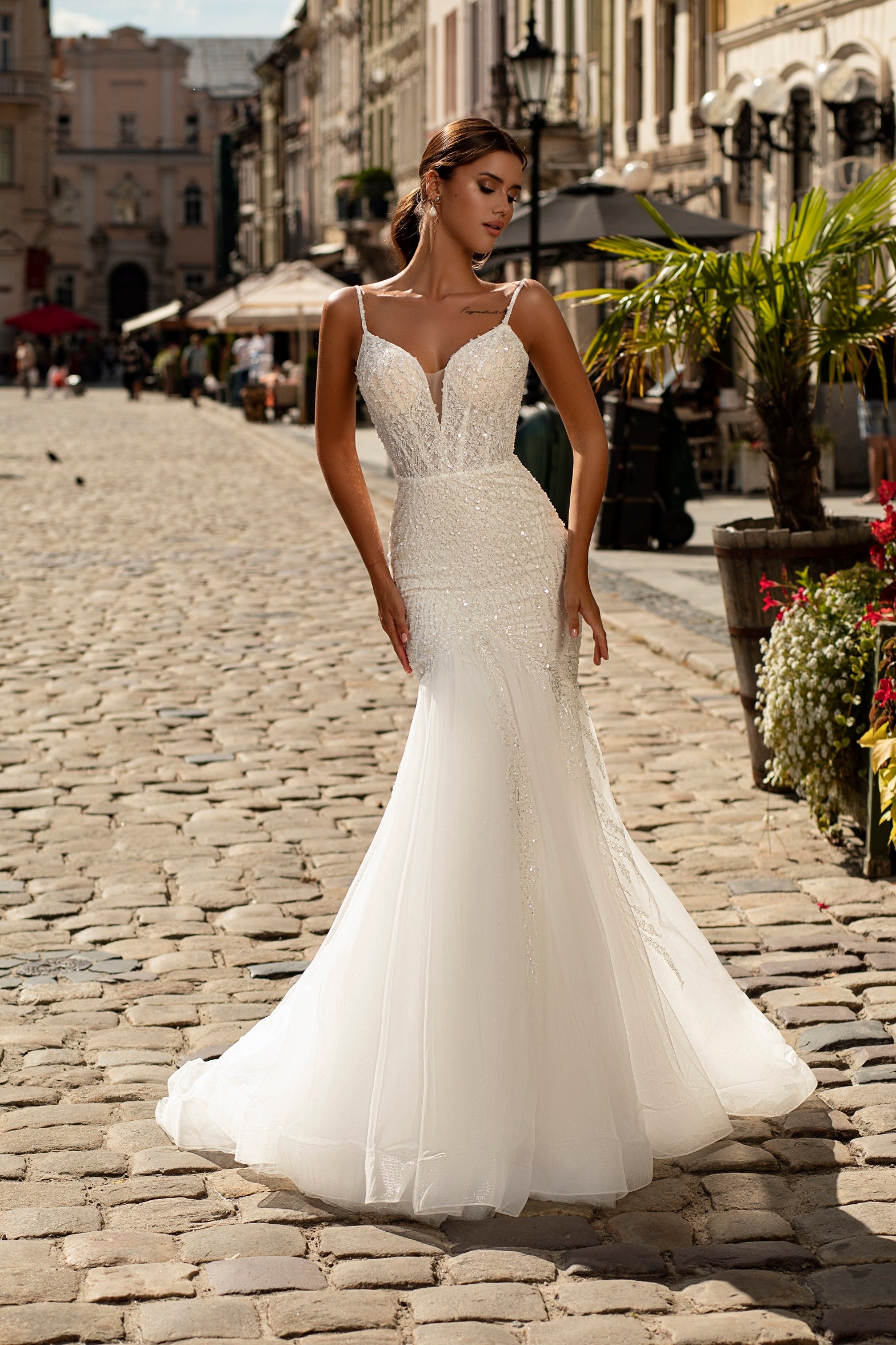 Robe de mariée Lady Di Bride 919 – Sirène élégante avec sur-jupe amovible scintillante