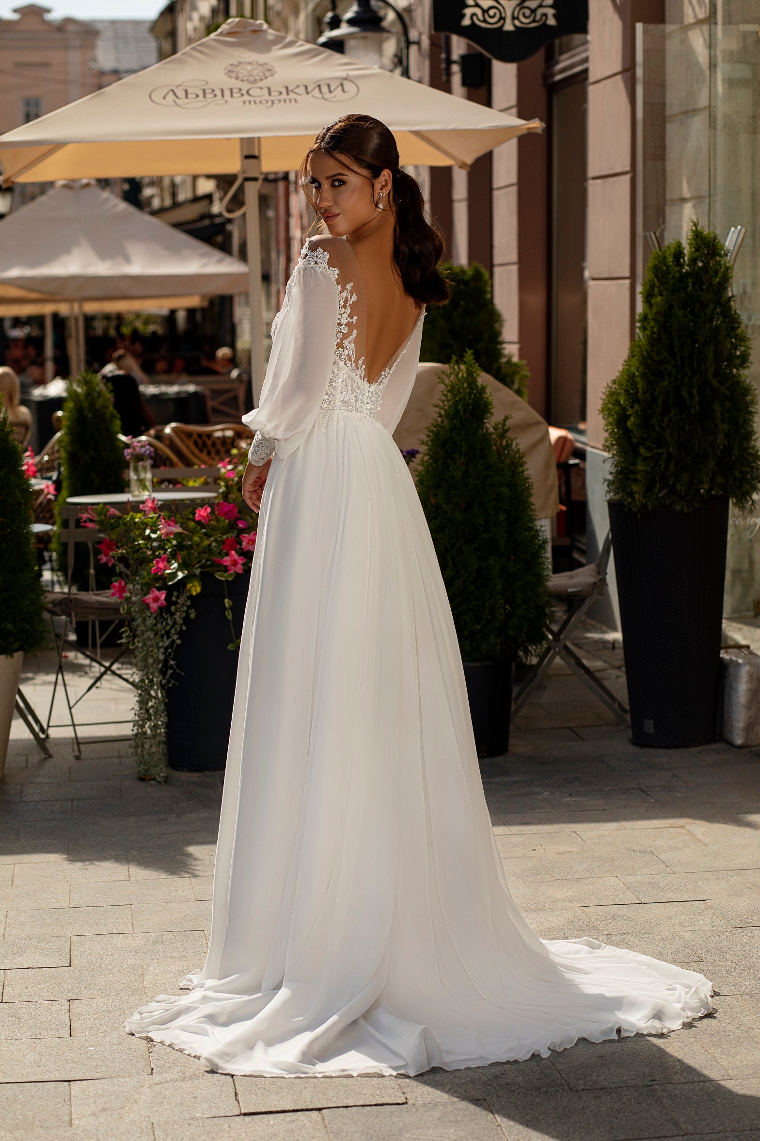 Robe de mariée Lady Di Bride 920 – Élégance bohème en mousseline et dentelle