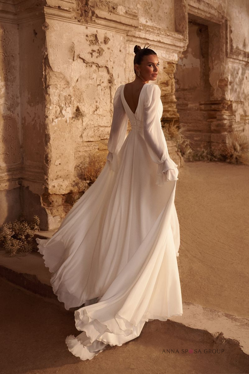 Robe de mariée Belvita – Ligne A fluide en mousseline avec manches longues