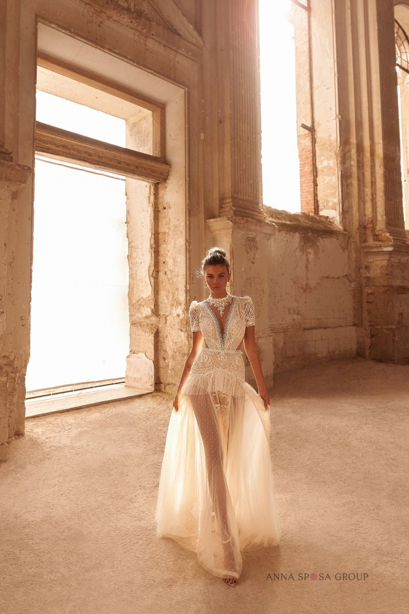 Robe de mariée Cordelia – Ligne A bohème en tulle plumetis et dentelle florale