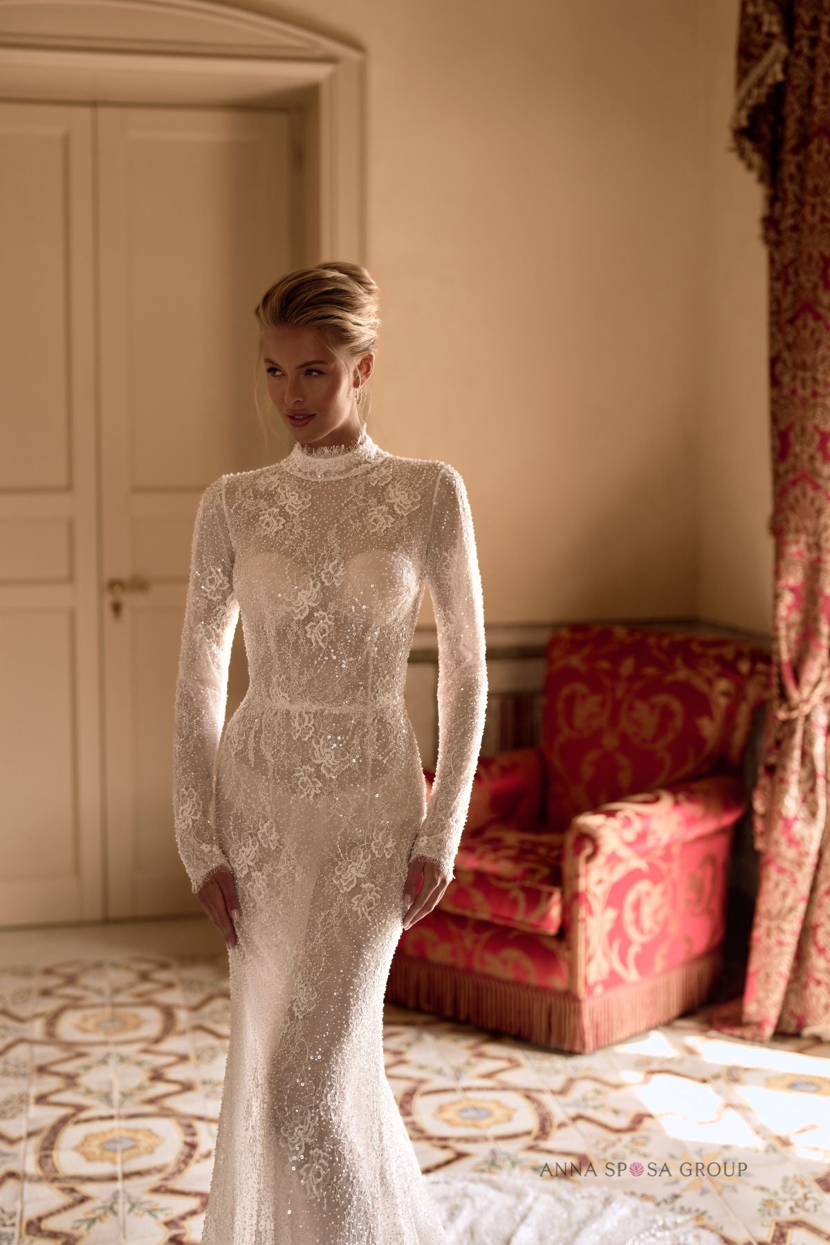 Robe de mariée Anna Sposa Doddi – Sirène ajustée en dentelle perlée avec basque et accessoires amovibles