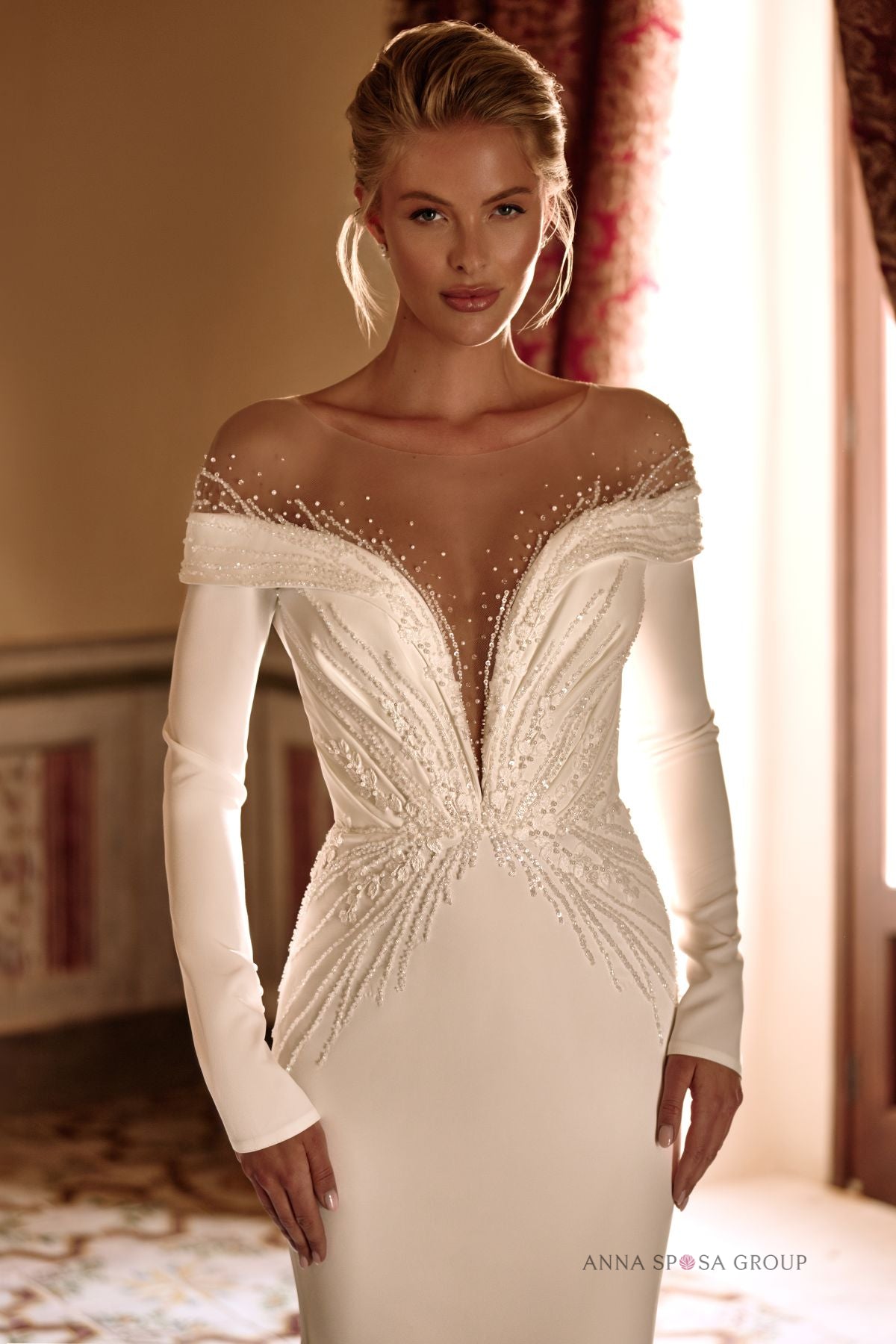 Robe de mariée Anna Sposa Dolfa – Sirène - fourreau ajustée en crêpe et dentelle