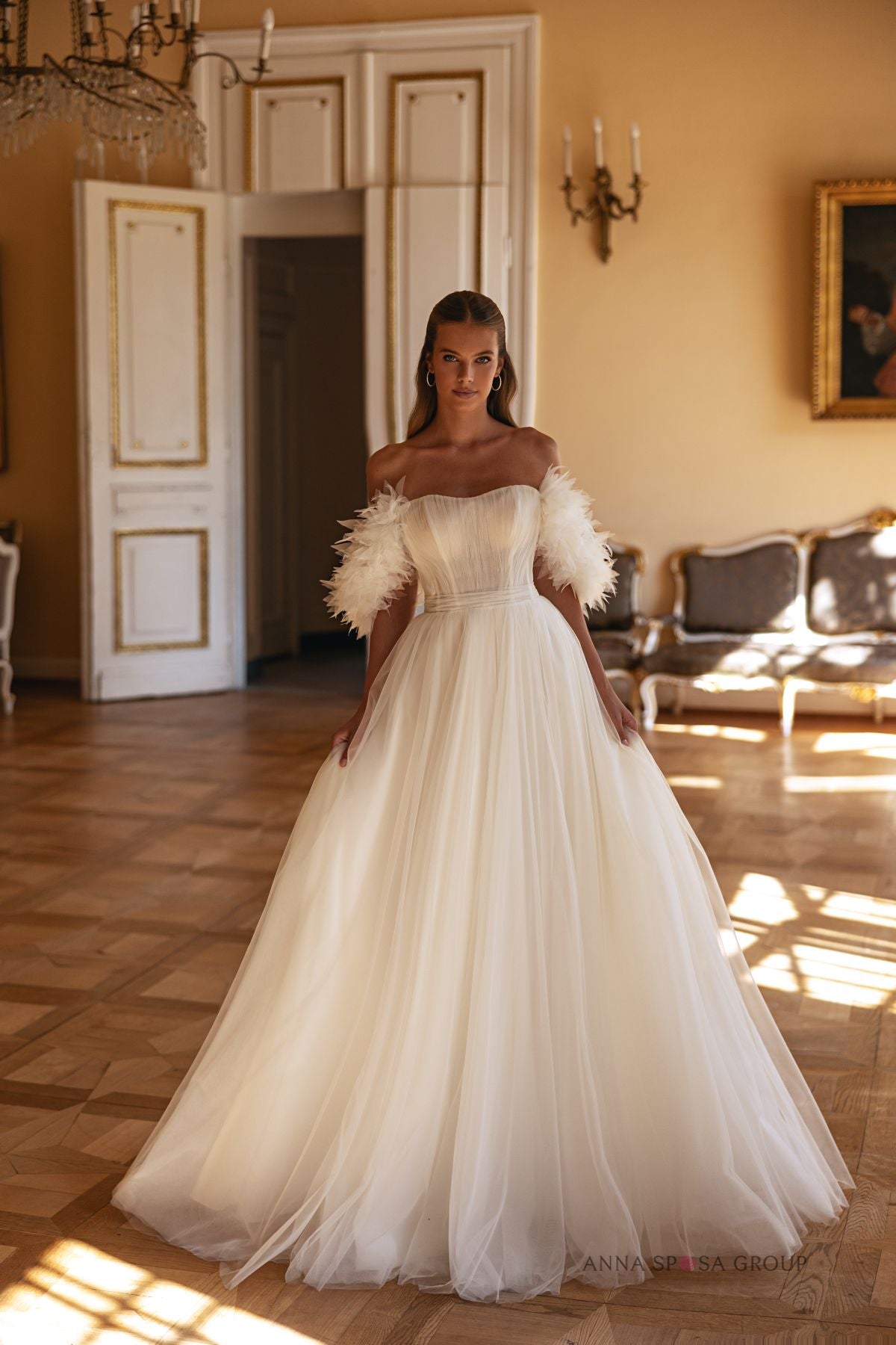 Robe de mariée Anna Sposa Gerardi – Robe princesse ivoire à bretelles amovibles en cascade