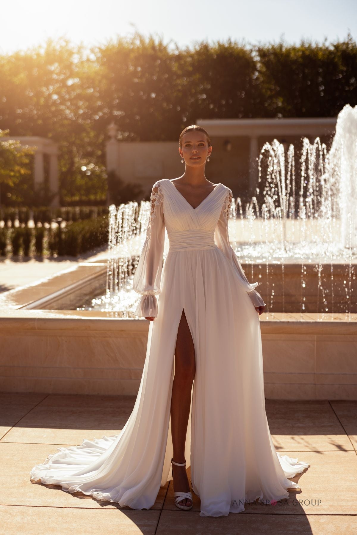 Robe de mariée Anna Sposa Prego – Ligne A mousseline avec manches longues et décolleté en V