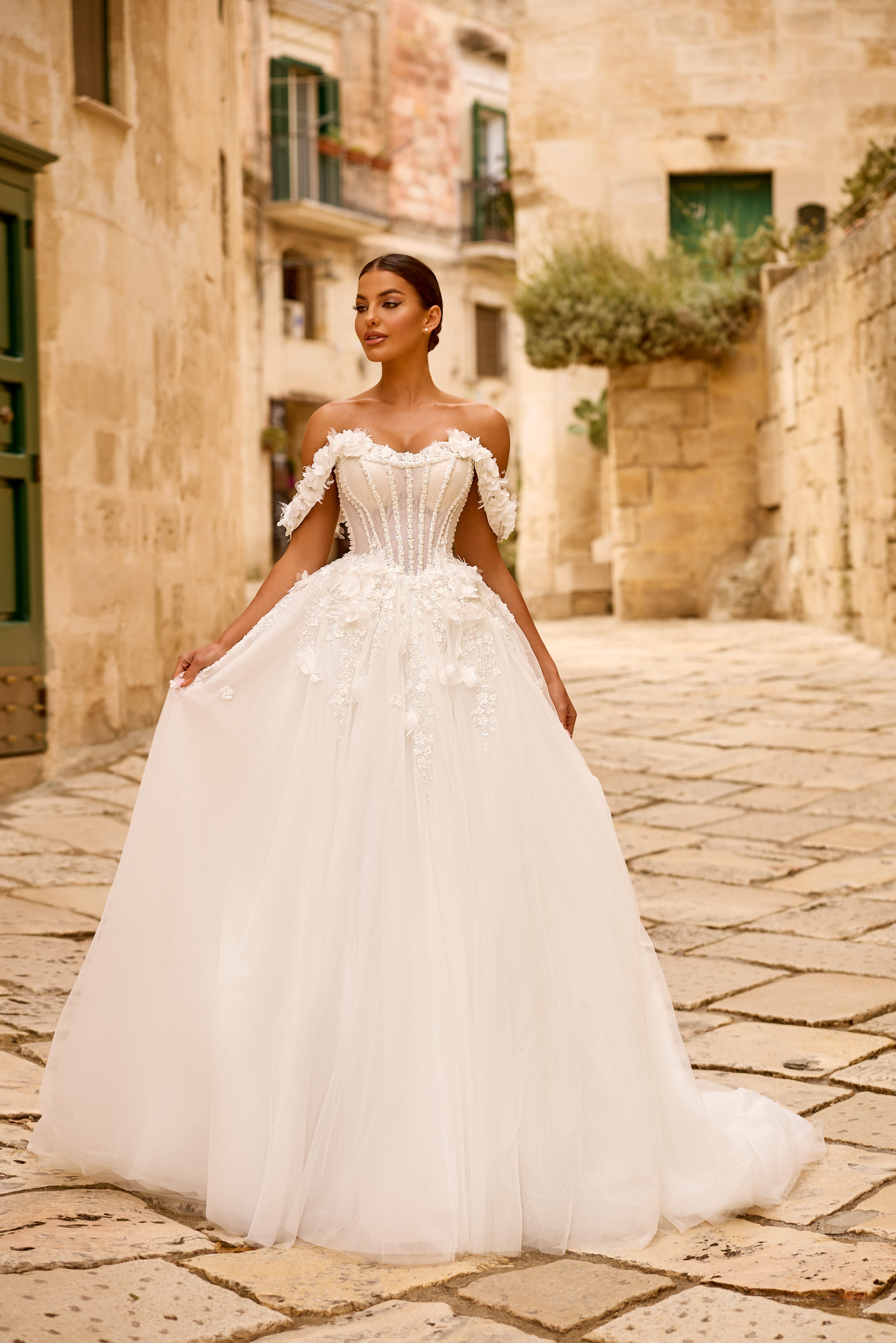 Robe de mariée 1773 – Robe princesse en dentelle et tulle