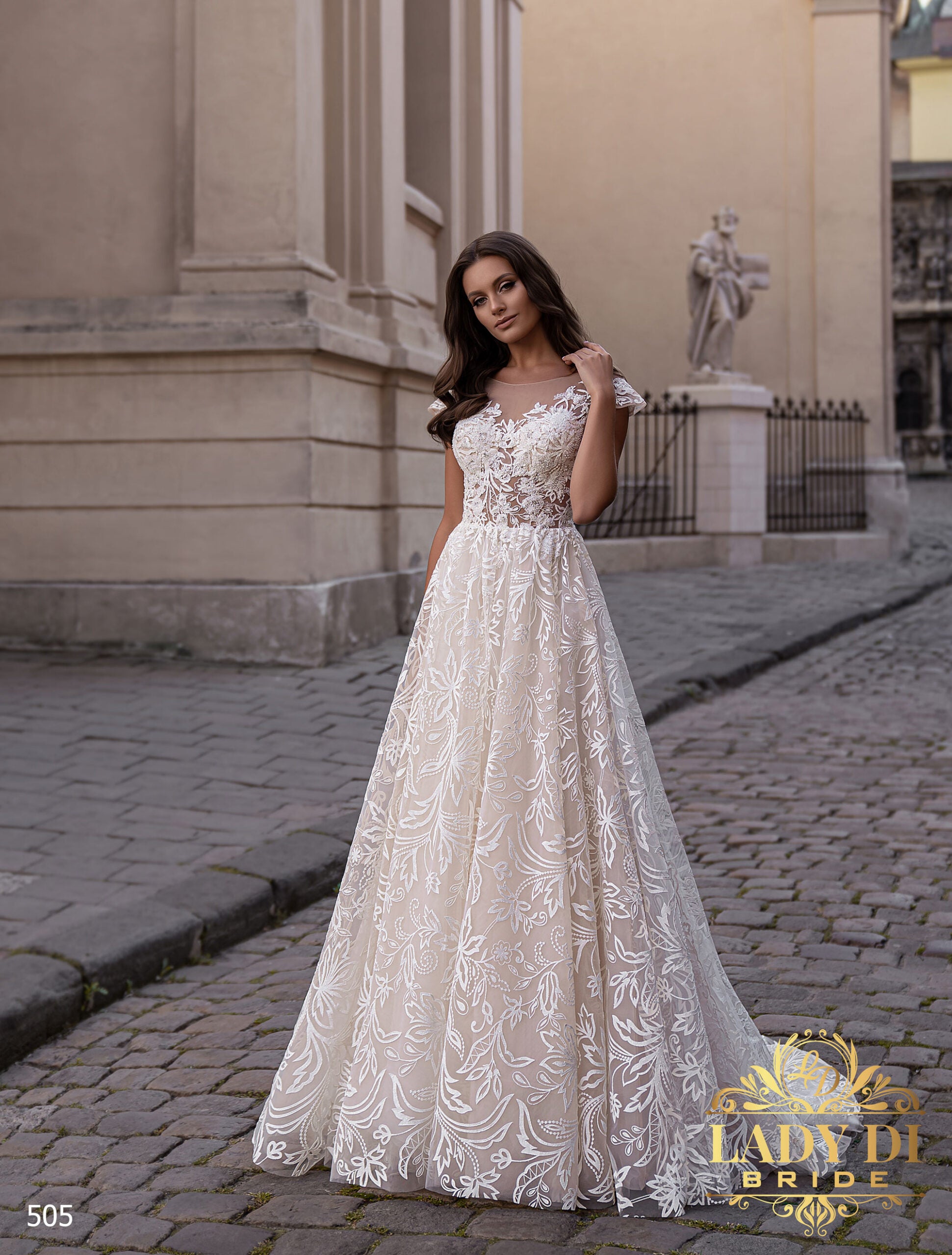 Robe de mariée brodée à illusion dentelle – Lady Di 505 sur mesure