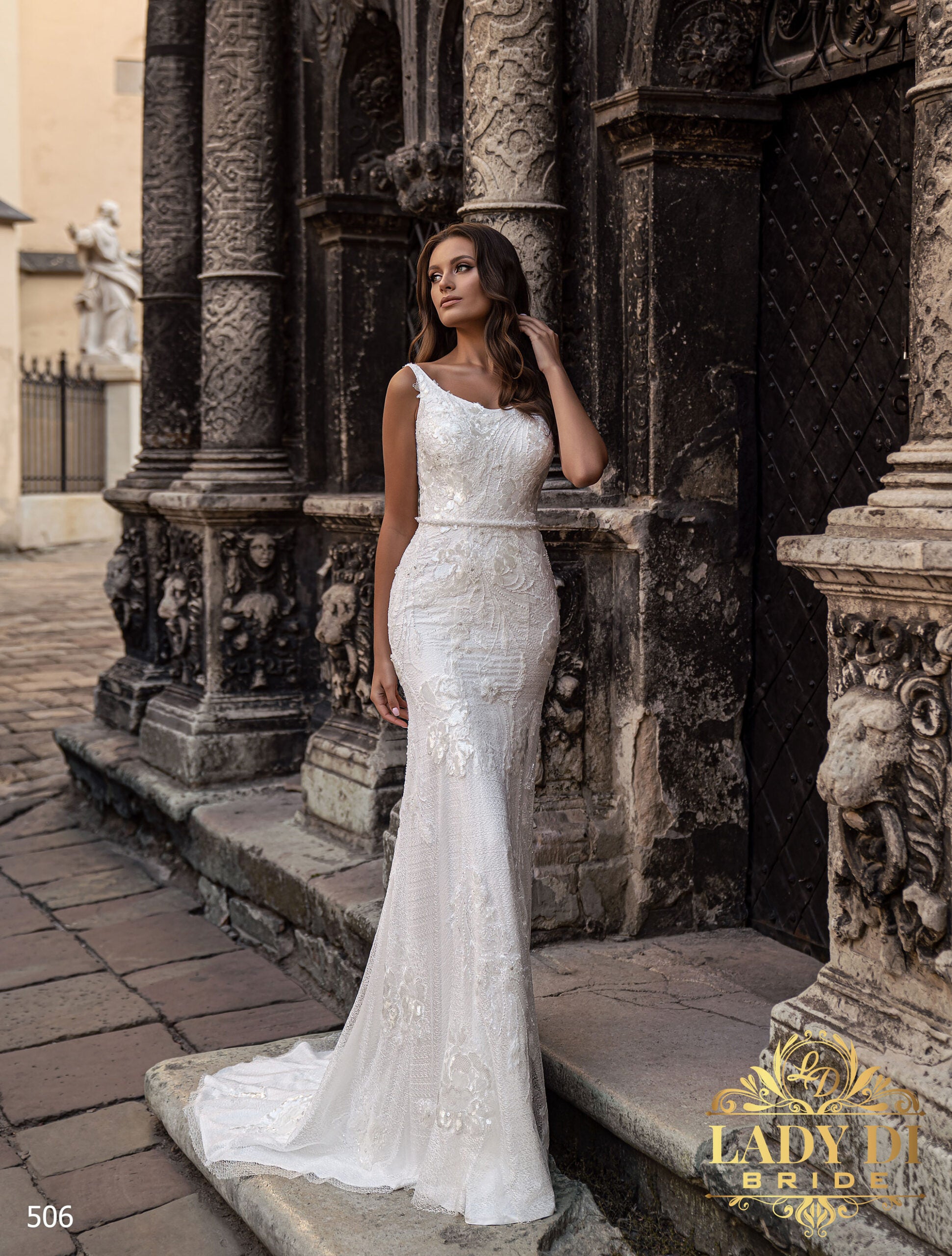 Robe de mariée sirène brodée en tulle transparent – Lady Di 506 sur mesure